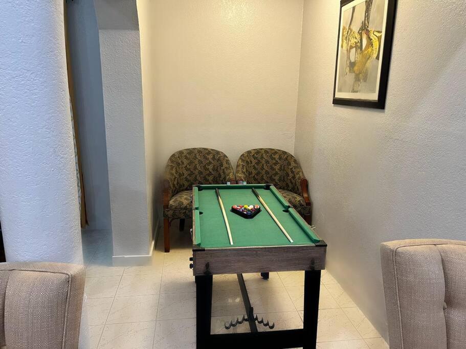 Villa Amazing & Cozy Duplex Near Zoo Miami ! Exterior foto