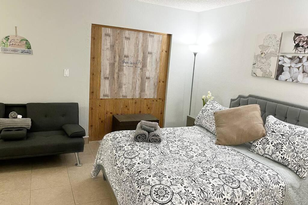 Villa Amazing & Cozy Duplex Near Zoo Miami ! Exterior foto