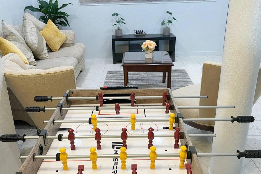 Villa Amazing & Cozy Duplex Near Zoo Miami ! Exterior foto