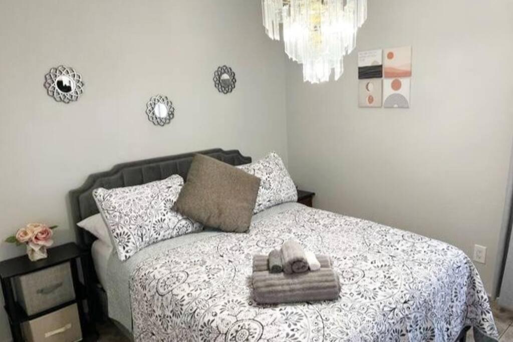 Villa Amazing & Cozy Duplex Near Zoo Miami ! Exterior foto